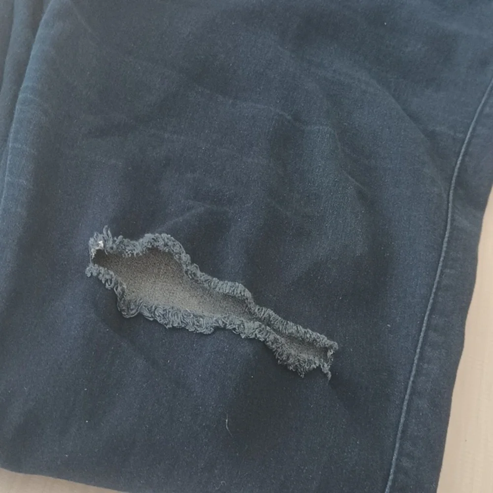 COLOMBIAN JEANS - Picture 9 of 11